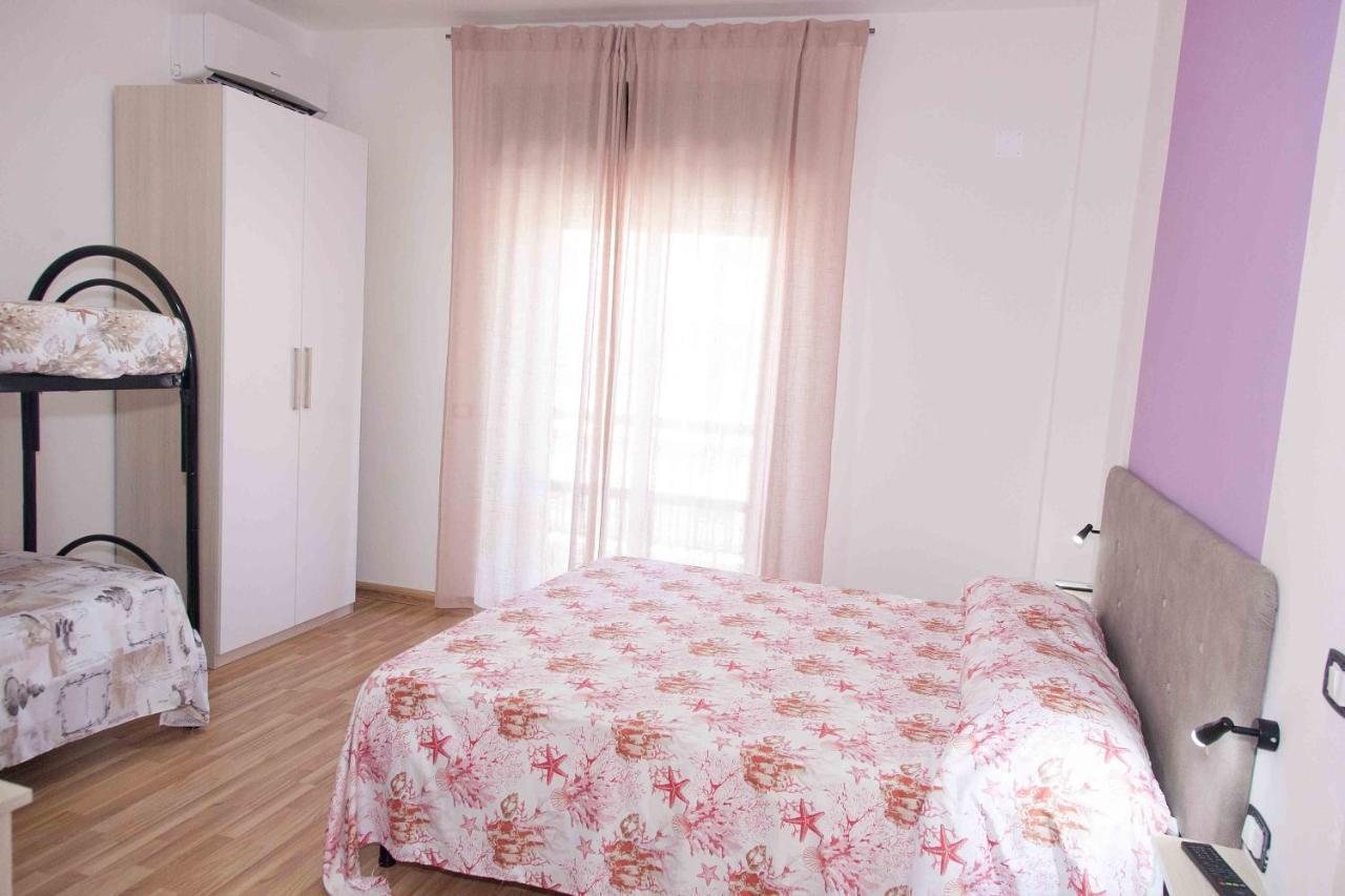 La Perla Rosa Bed and Breakfast Diamante Exteriör bild